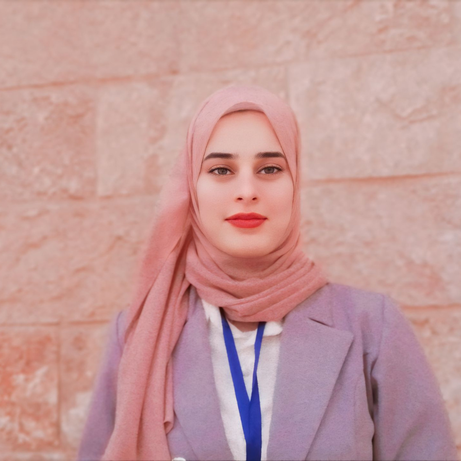 هدى كتانه / مسؤولة العلاقات العامة والإعلام